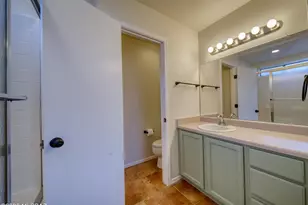 7992 N Siskiyou Dr, Tucson, AZ 85743 - Photo 18