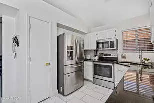 5418 S Wembly Rd, Tucson, AZ 85746 - Photo 16