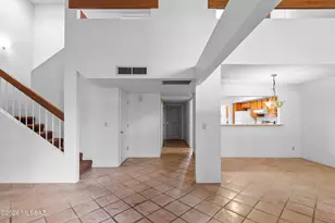 7842 E Rosewood St, Tucson, AZ 85710 - Photo 16