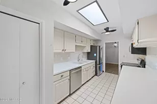 320 E Paseo Verde, Green Valley, AZ 85614 - Photo 20