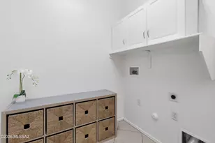10046 E Cedar Hill Dr, Tucson, AZ 85748 - Photo 22