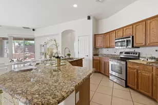 10046 E Cedar Hill Dr, Tucson, AZ 85748 - Photo 10