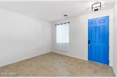 12992 Westminster Drive, Oro Valley, AZ 85755 - Photo 2