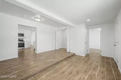 325 W District Street, Tucson, AZ 85714 - Photo 8