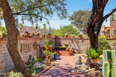 8421 N VÃ­a Tioga, Tucson, AZ 85704 - Photo 26