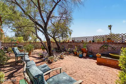 8421 N VÃ­a Tioga, Tucson, AZ 85704 - Photo 32
