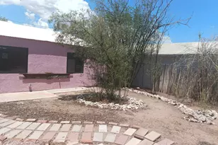 2709 E Grant Rd, Tucson, AZ 85716 - Photo 10