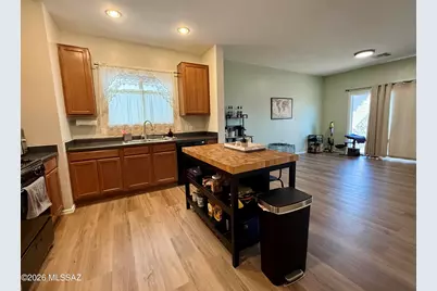 8361 W Screech Owl Drive, Tucson, AZ 85757 - Photo 6