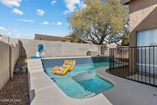 10013 E Rocky Wash Dr, Tucson, AZ 85748 - Photo 2