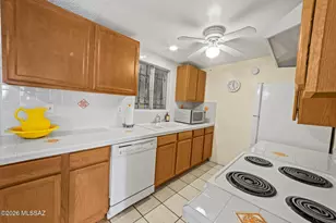 4652 S Calle Madrid, Tucson, AZ 85714 - Photo 12