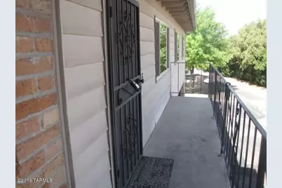 6533 E Calle La Paz #D, Tucson, AZ 85715 - Photo 8