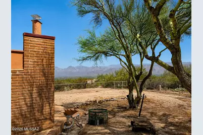 11155 E Saint James Road, Tucson, AZ 85748 - Photo 20