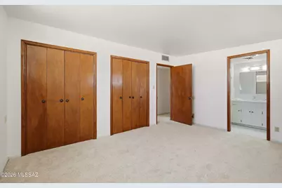 11155 E Saint James Road, Tucson, AZ 85748 - Photo 10