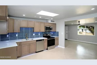 4095 S Queen Palm Drive, Tucson, AZ 85730 - Photo 2