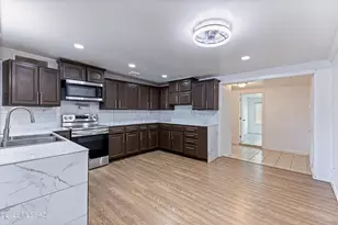 3650 E March Pl, Tucson, AZ 85713 - Photo 10