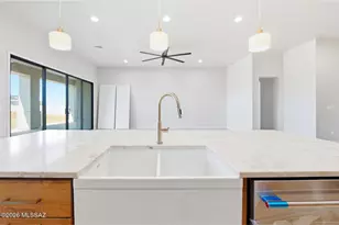 2367 Isla Bonita Dr, Sierra Vista, AZ 85650 - Photo 8