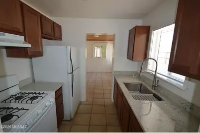 2119 N Catalina Avenue, Tucson, AZ 85712 - Photo 4