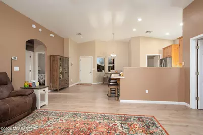 2310 W Calle Grato, Oracle, AZ 85623 - Photo 6