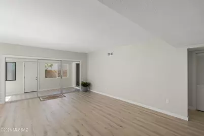 121 W Vista Grande Drive, Tucson, AZ 85704 - Photo 18