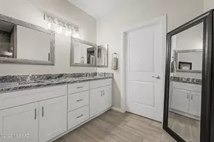208 S Montgomery Pl, Corona de Tucson, AZ 85641 - Photo 18