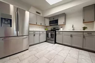 749 W Calle Margarita, Tucson, AZ 85706 - Photo 2