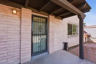 530 S La Lima, Green Valley, AZ 85614 - Photo 8