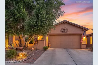 407 W Astruc Drive, Green Valley, AZ 85614 - Photo 2