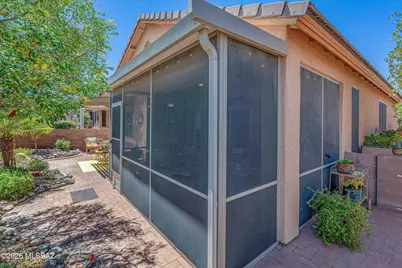407 W Astruc Drive, Green Valley, AZ 85614 - Photo 30