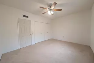 1530 W Camino Calderon, Green Valley, AZ 85622 - Photo 22