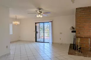 1530 W Camino Calderon, Green Valley, AZ 85622 - Photo 6