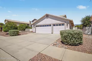 12592 N Pioneer Way, Oro Valley, AZ 85755 - Photo 2