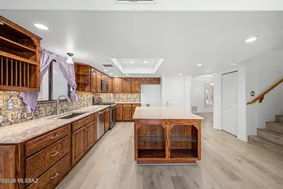 12592 N Pioneer Way, Oro Valley, AZ 85755 - Photo 18