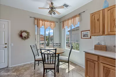 8071 W Mesa Point Drive, Tucson, AZ 85743 - Photo 16