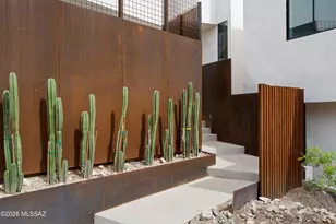 1364 W Sentinel View Loop, Tucson, AZ 85745 - Photo 2