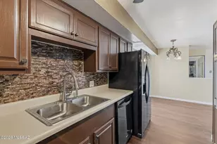 1600 N Wilmot Rd, Tucson, AZ 85712 - Photo 12