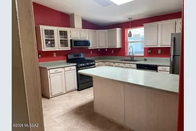 6163 S Mainside Drive, Tucson, AZ 85746 - Photo 2