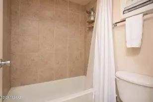 1810 E Blacklidge Dr, Tucson, AZ 85719 - Photo 10