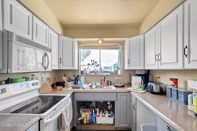 16350 S Observatory Place, Corona de Tucson, AZ 85641 - Photo 14
