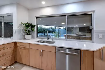 7135 N Skyway Drive, Tucson, AZ 85718 - Photo 14