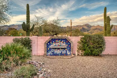 5590 N Waterfield Drive, Tucson, AZ 85750 - Photo 28