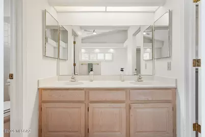 5590 N Waterfield Drive, Tucson, AZ 85750 - Photo 20