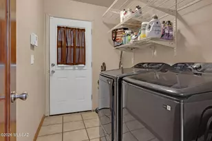 3241 S Serena Cir, Tucson, AZ 85730 - Photo 12