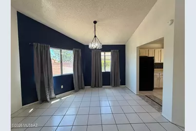 9368 N Hampshire Drive, Tucson, AZ 85742 - Photo 6