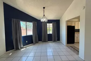 9368 N Hampshire Dr, Tucson, AZ 85742 - Photo 6
