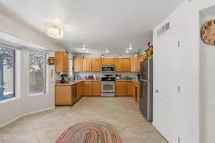 10197 E Sonoran Heights Pl, Tucson, AZ 85748 - Photo 10