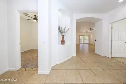 10401 E Yew Place, Tucson, AZ 85747 - Photo 2