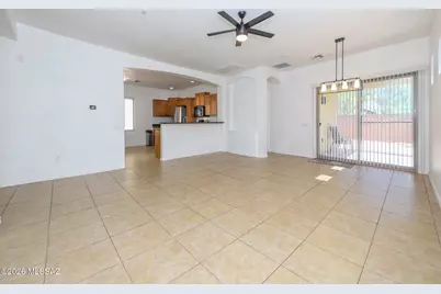 10401 E Yew Place, Tucson, AZ 85747 - Photo 4