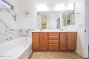 10401 E Yew Pl, Tucson, AZ 85747 - Photo 12