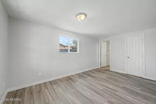 2327 S Kelvin Stravenue, Tucson, AZ 85713 - Photo 6