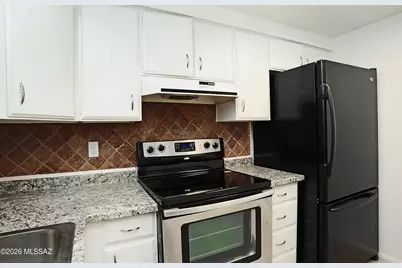 1246 S Camino Seco, Tucson, AZ 85710 - Photo 8